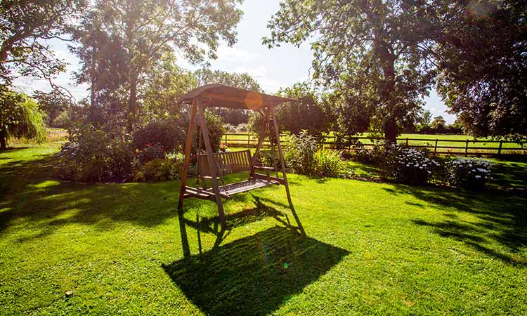 Haselor farm studio garden